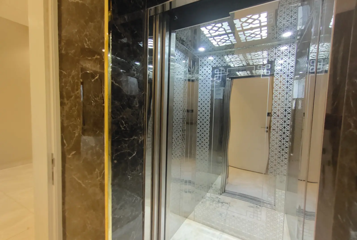 اسانسير فلل للبيع في خميس مشيط