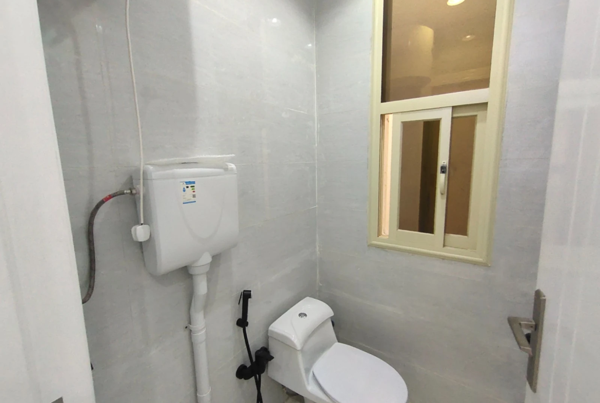 شقة للبيع خلف المستشفي الالماني خميس مشيط